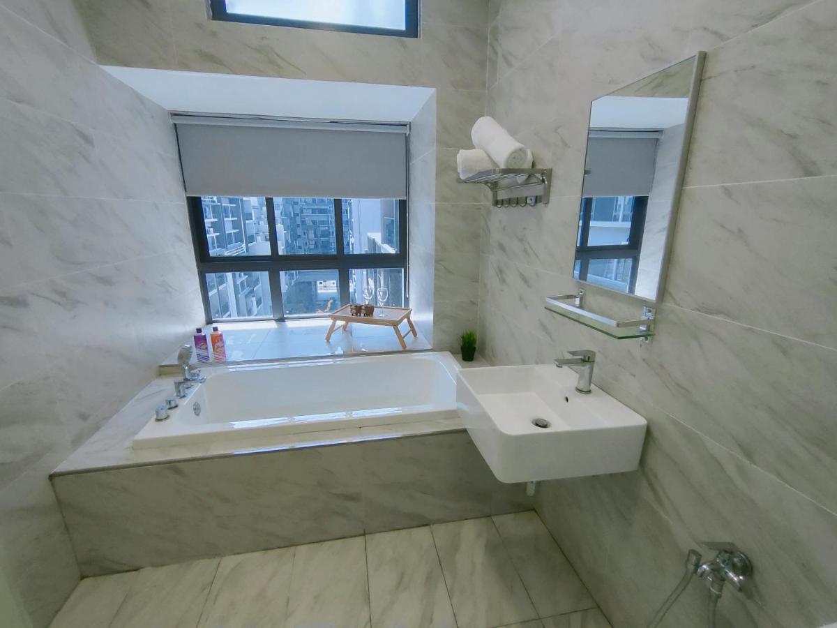 Imperio Residence Bathtub Studio At Malacca Town-Near Jonker Street Exterior photo